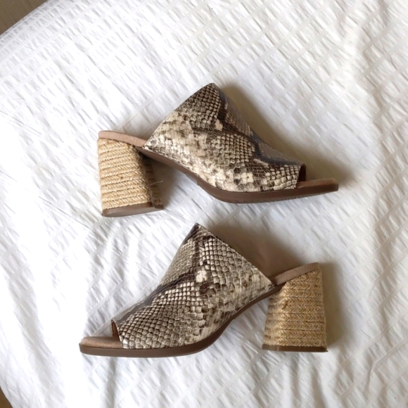 Chunky Heel Leather Snakeskin Mules Sandals - Picture 1 of 7